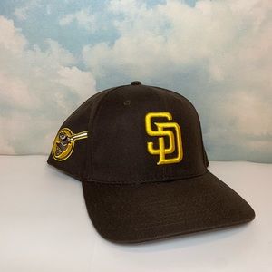 San Diego Padres SnapBack with patch, Grey UV